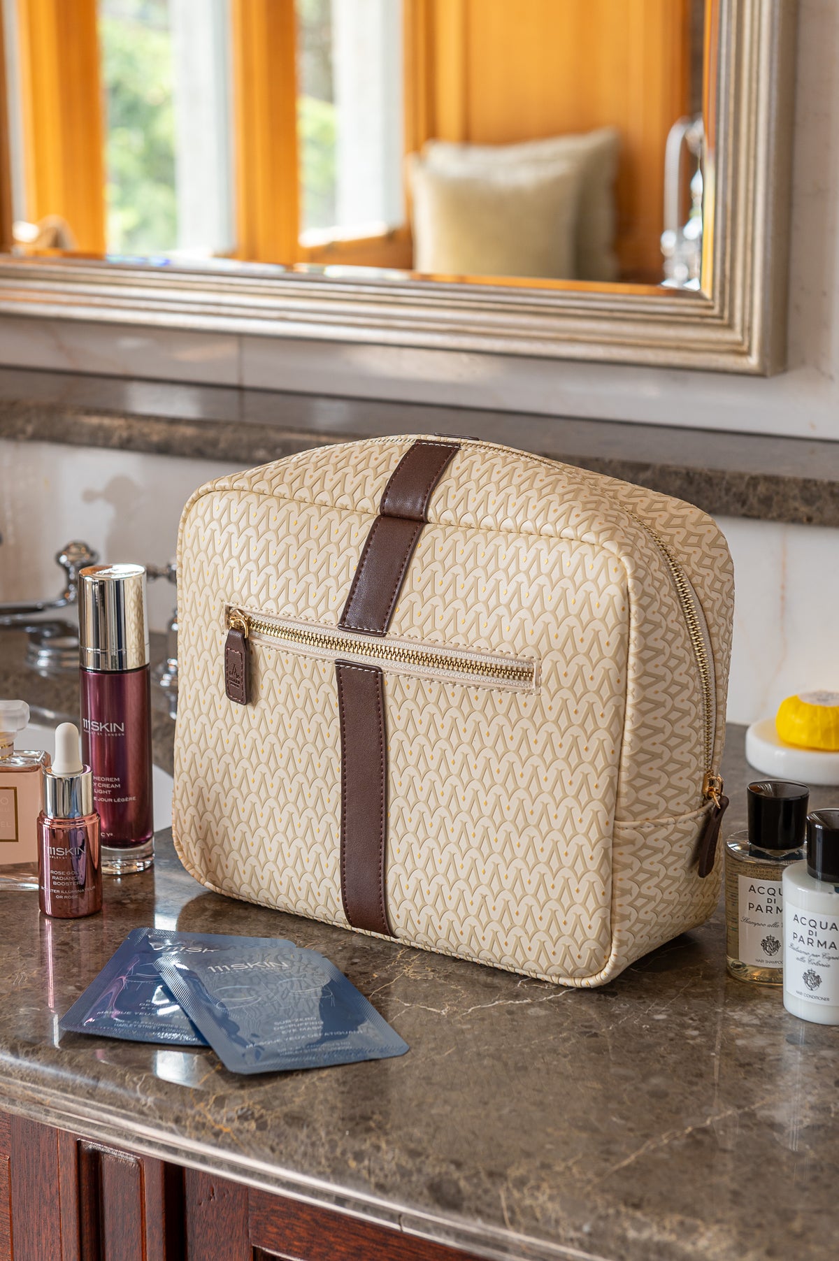 Adare Manor Toiletry Bag