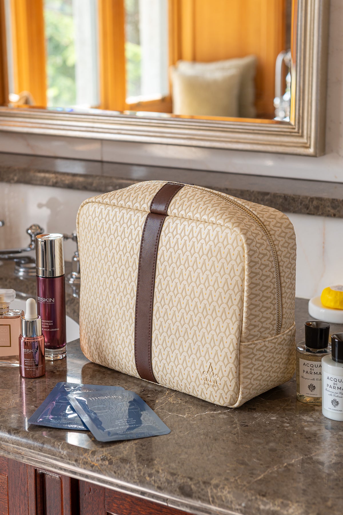 Adare Manor Toiletry Bag