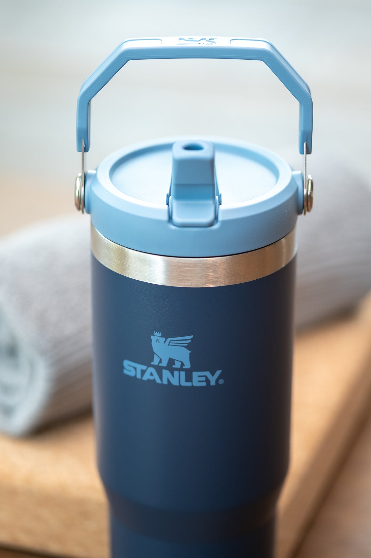 Adare Manor- Stanley IceFlow Flip Straw Tumbler Navy