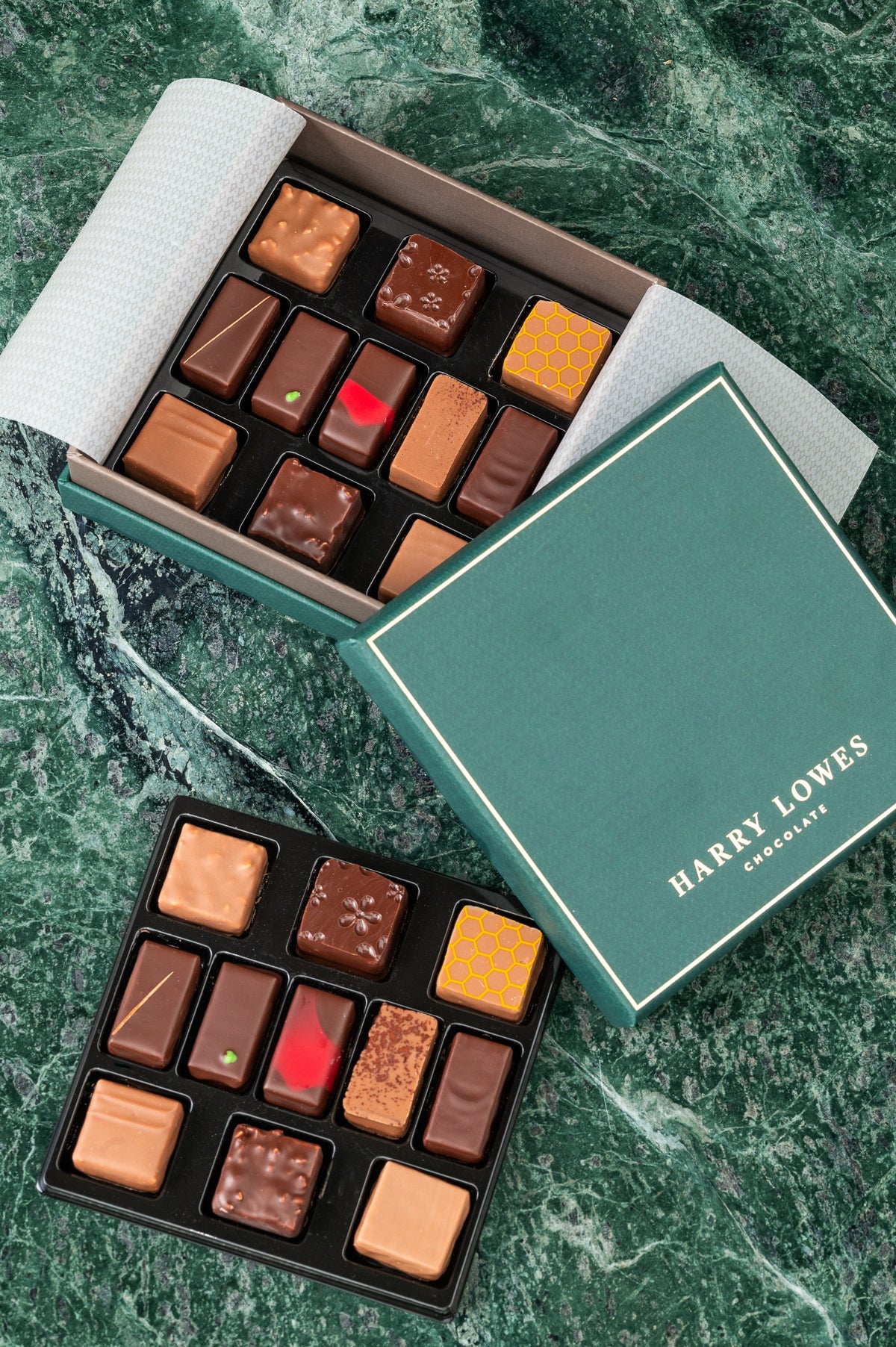 Harry Lowes - Ganache & Praline- 22 piece
