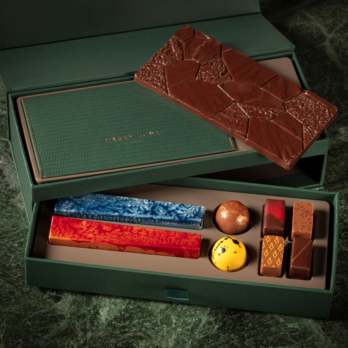 Harry Lowes - Discovery Box- 9 piece