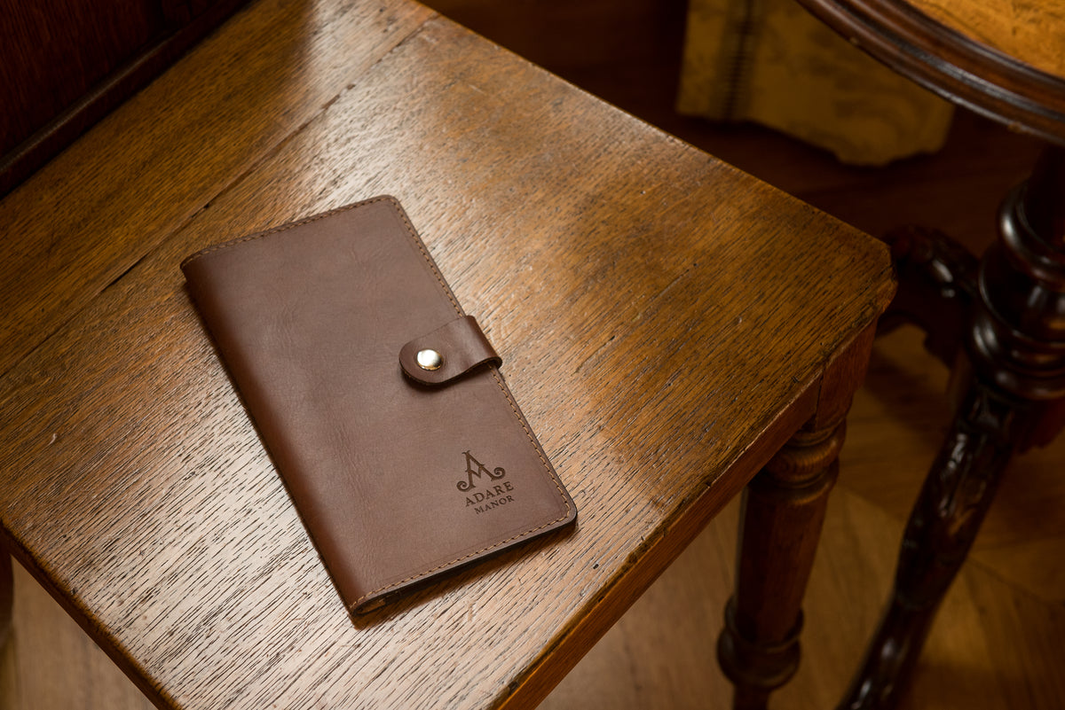 CarveOn Leather Adare Manor Branded Travel Wallet